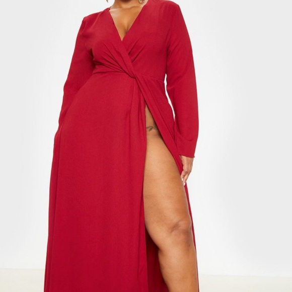 Pretty Little Thing Twist Front Maxi Dress - Picture 5 of 6